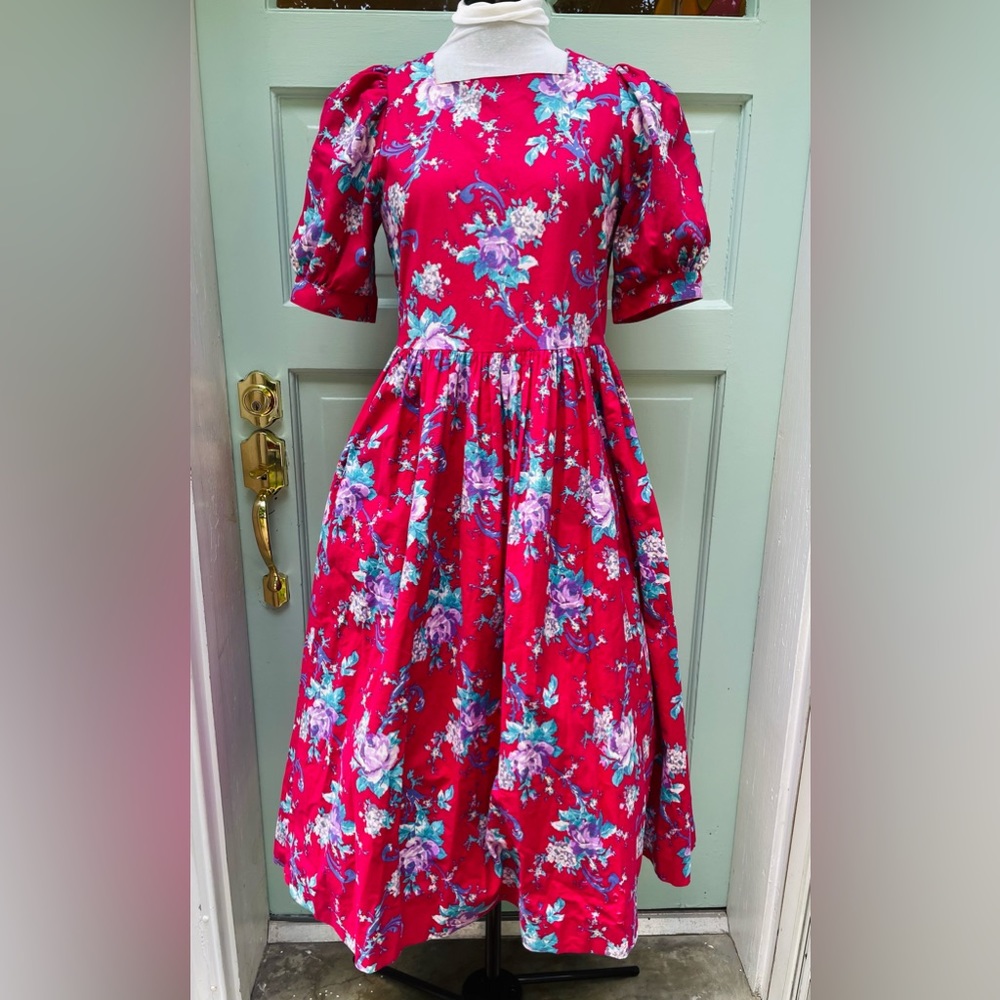 Vintage Laura Ashley Size 10 Cotton Deep Magenta Cool Red Floral Dress